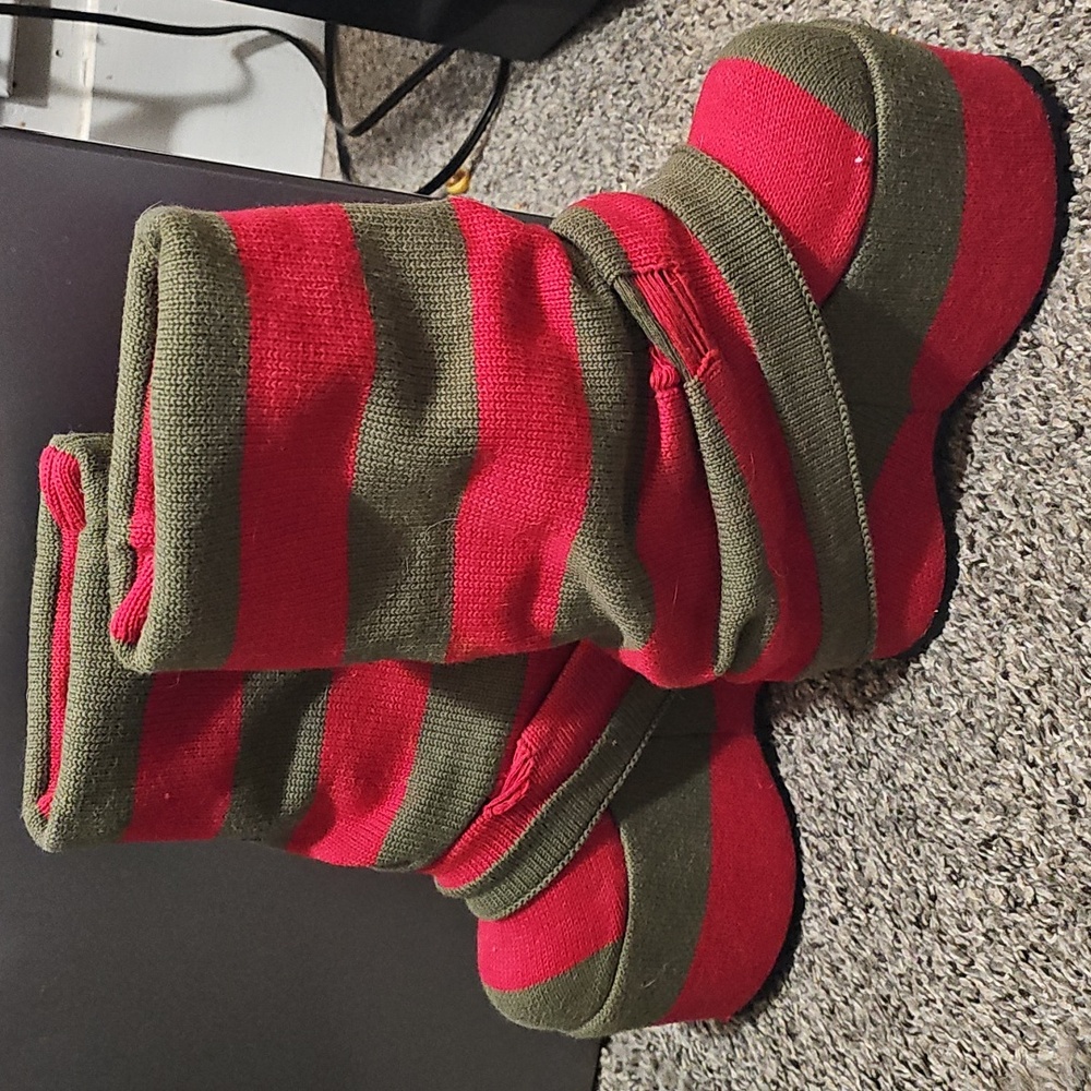 Dolls Kill A Nightmare On Elm Street Platform Boots - Picture 5 of 10